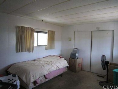 Large Bedroom