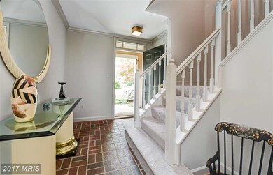 2081 Gillen Ln, Falls Church, VA 22043 - photo 3