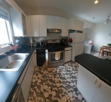 774 E 5th St unit 2, Boston, MA 02127 - photo 3