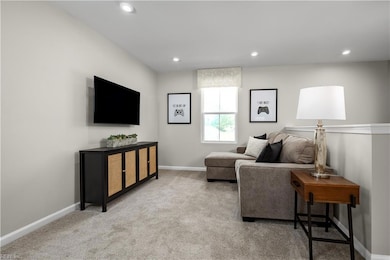 709 Hopi Ct, Portsmouth, VA 23701 - photo 2