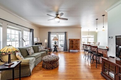 142 Holyoke St, Easthampton, MA 01027 - photo 4