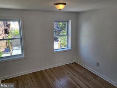 829 Boyd St, Baltimore, MD 21201 - photo 4