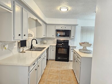 6018 Bihia Forest Dr, Houston, TX 77088 - photo 5