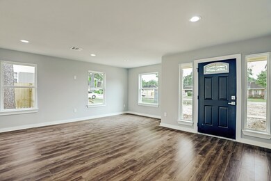 3214 Cliffdale St, Houston, TX 77091 - photo 5