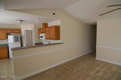 2204 Saddleback Dr, Winterville, NC 28590 - photo 6