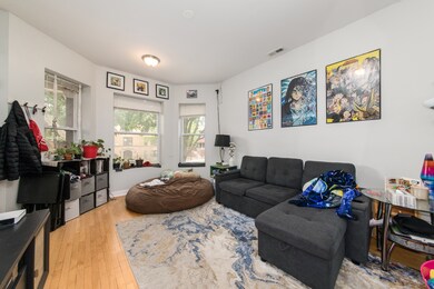 3080 N Davlin Ct, Chicago, IL 60618 - photo 5