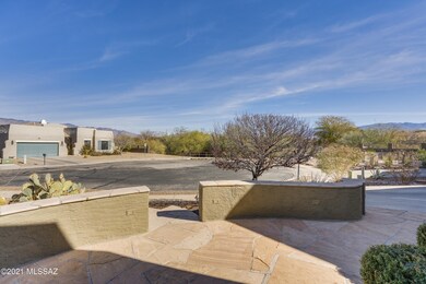 FRONT COURTYARD