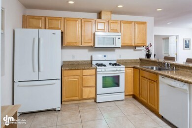 02-Kitchen