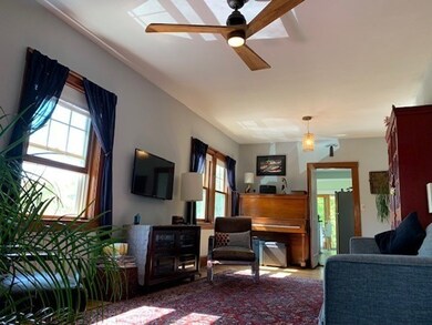 8 Wamsutta Ave, Waltham, MA 02451 - photo 6