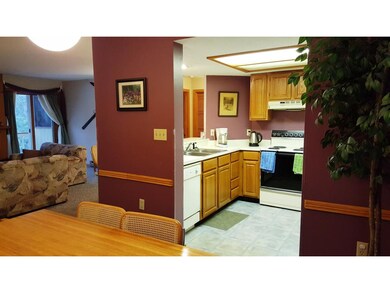 23 W Branch Rd unit 5, Lincoln, NH 03251 - photo 6