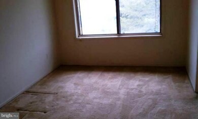 507 Florida Ave unit 203, Herndon, VA 20170 - photo 3