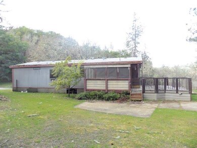 6037 Foley Ln, Central Point, OR 97502 - photo 4