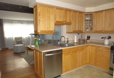 19 Hemlock Cir, Millis, MA 02054 - photo 3