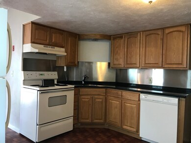 20 Emerson St unit 20, Stoneham, MA 02180 - photo 2