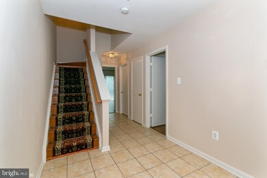 114 Lavenport Cir, Frederick, MD 21702 - photo 6