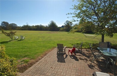 204 Trout Dr, Middletown, RI 02842 - photo 4