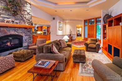 702 NW Stonepine Dr, Bend, OR 97701 - photo 5