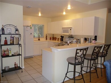 Bright kitchen and breakfast bar