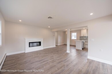 561 Jamaica Blvd, Toms River, NJ 08757 - photo 7