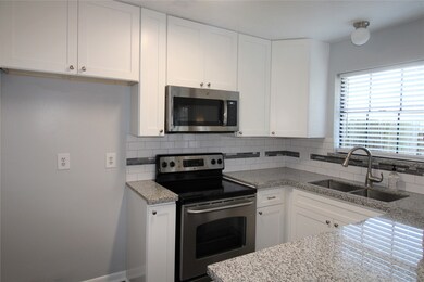 1103 Wilson Dr, Rosenberg, TX 77471 - photo 6