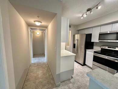 7824 Sonoma Springs Cir unit 203, Lake Worth, FL 33463 - photo 3