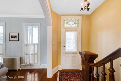 721 Scott St, Stroudsburg, PA 18360 - photo 7