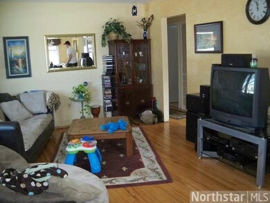 8043 Fremont Ave S, Bloomington, MN 55420 - photo 4