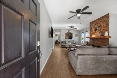 12014 Green Coral Dr, Houston, TX 77044 - photo 5