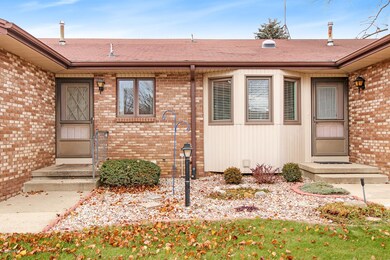 683 Gardenview Dr SW unit 81, Byron Center, MI 49315 - photo 2