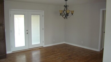 400 Shadow Dr, Shelbyville, TN 37160 - photo 6