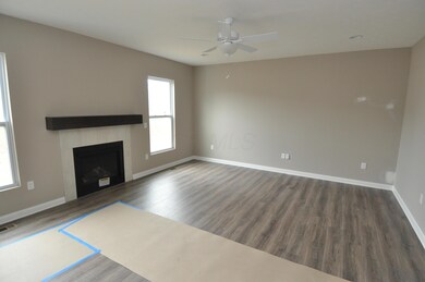 [L7119_z05]family_room1