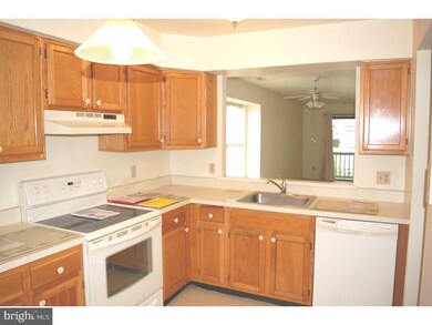 16 N Maple St unit A2, Woodbury, NJ 08096 - photo 5