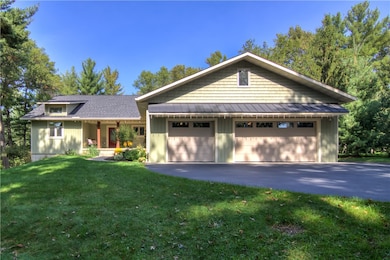 3916 Harless Rd, Eau Claire, WI 54701 - photo 2