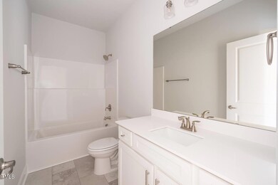 Bathroom 03