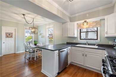 Crown Molding, Updated Lighting and Lots of Natura
