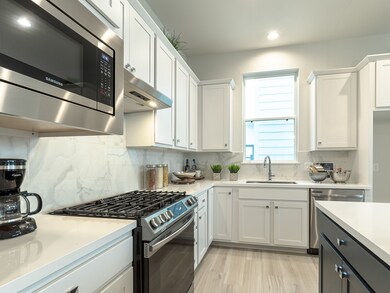 502 W Donovan St unit I, Houston, TX 77091 - photo 7