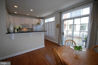2437 13th Ct N, Arlington, VA 22201 - photo 4