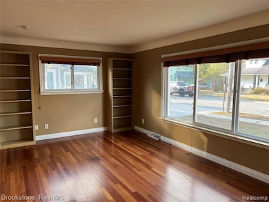 400 E Flint St, Lake Orion, MI 48362 - photo 7