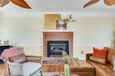 Living Room with recessed lighting, gas fireplace