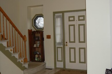 216 Fence Row Dr, Nazareth, PA 18064 - photo 5