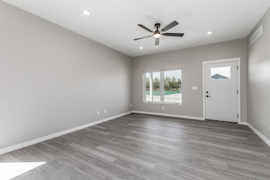 Lot 8 Tiffany Ct unit (I'm Old But Still C, Dubuque, IA 52001 - photo 5