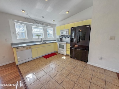 1349 Mattie St, Saint Augustine, FL 32084 - photo 6