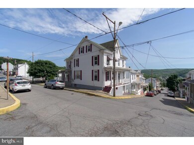 1121 N Franklin St, Shamokin, PA 17872 - photo 2