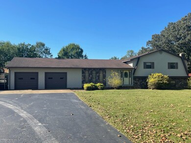 3000 Bear Creek Rd, Mansfield, TN 38236 - photo 2