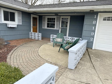 18192 Chipstead Dr, South Bend, IN 46637 - photo 3