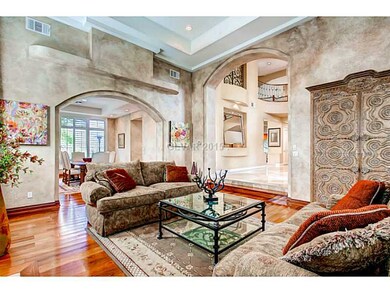 Living Room. Gorgeous formal living room