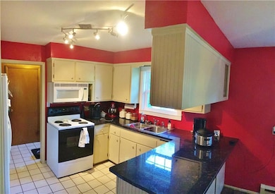 603 15th St SE, Menomonie, WI 54751 - photo 3