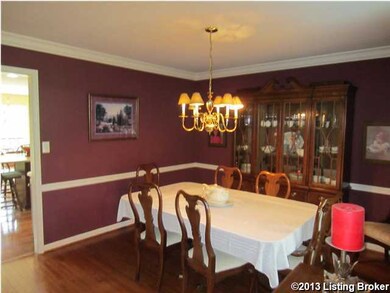 8917 Fox Chase Place, Louisville, KY 40228 - photo 3