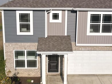 24483 Kercheval St, Sheridan, IN 46069 - photo 2