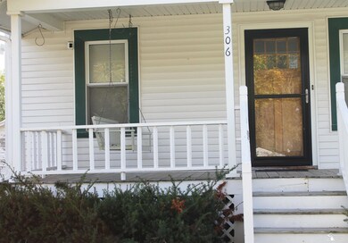 306 Arbor Ave, Monroe, MI 48162 - photo 2